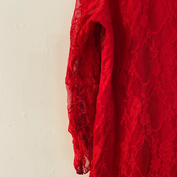 BEAUTIFUL Red/Black Lace w/Lining 2X Pullover Top - Picture 9 of 10